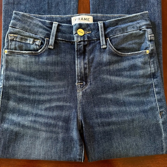 Frame Le Crop Mini Boot Jeans in Somerset - Picture 3 of 11